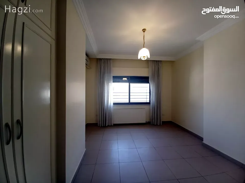 شقة فارغة للبيع في الصويفية  ( Property ID : 31704 )