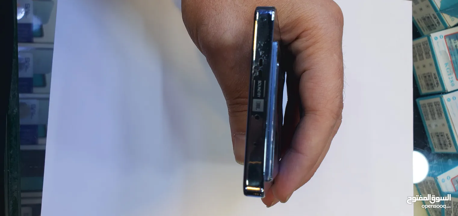 وحش الالعاب Gt20 pro  24 Ram 256G 120 فريم على ببجي اداء ثابت  وكالة الوكاله بحاال الجديد ولا خدش