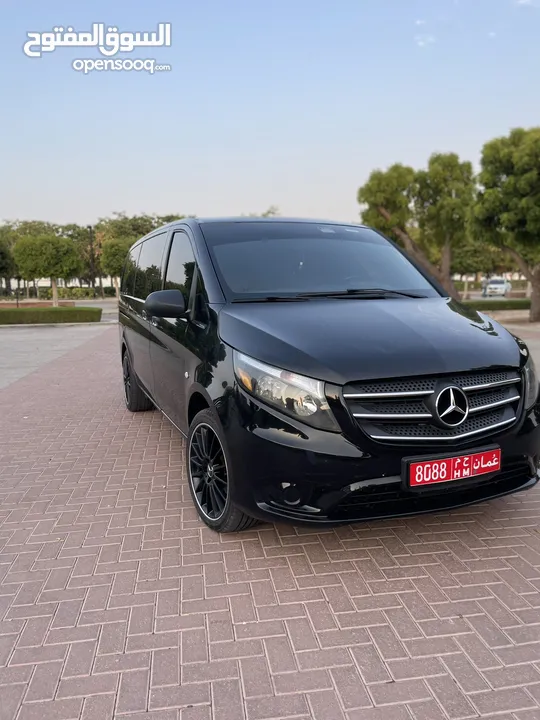 لايجار مرسيدس v class مع السايق