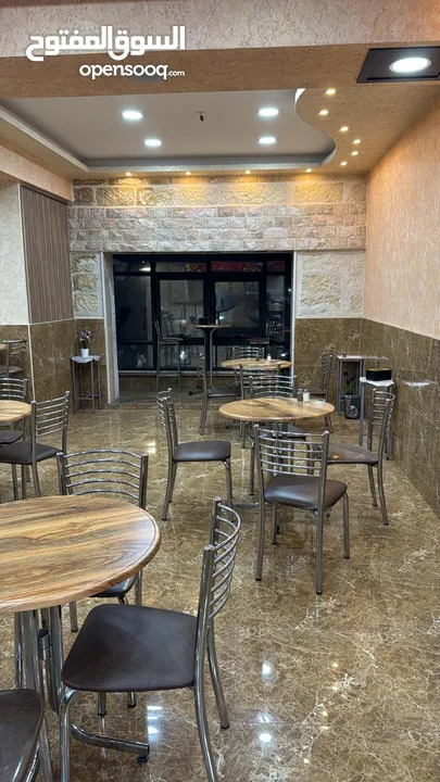 مطعم جاهز للبيع
