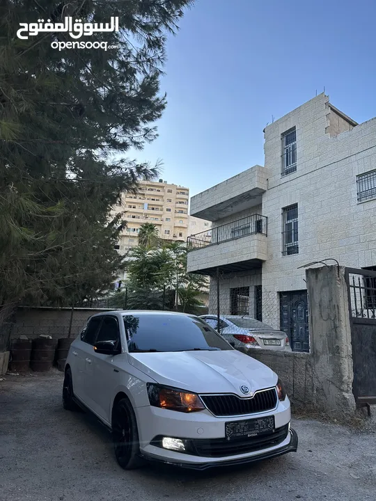 للبيع بدفعه 20 وشكات داخل بيت لحم او البدل سكودا فابيا 2015 بويه شركه