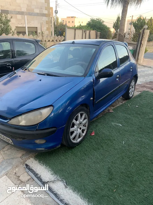 بيجو 206 موديل2001 جير عادي ماتور 1600 للبيع المستعجل