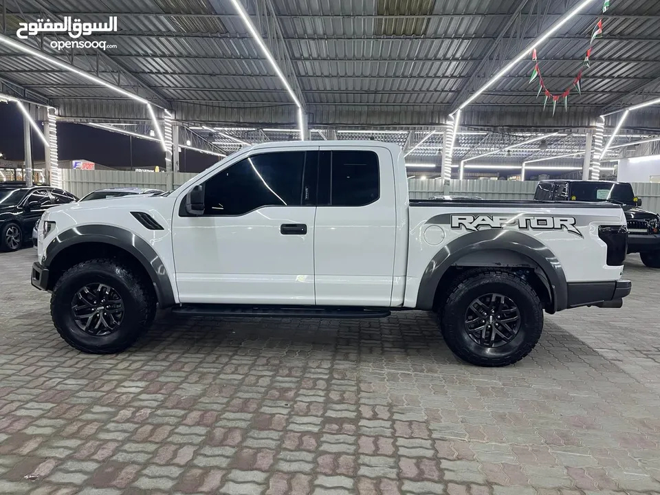 Ford Raptor 2017 GCC in excellent condition one owner no accident well maintained
