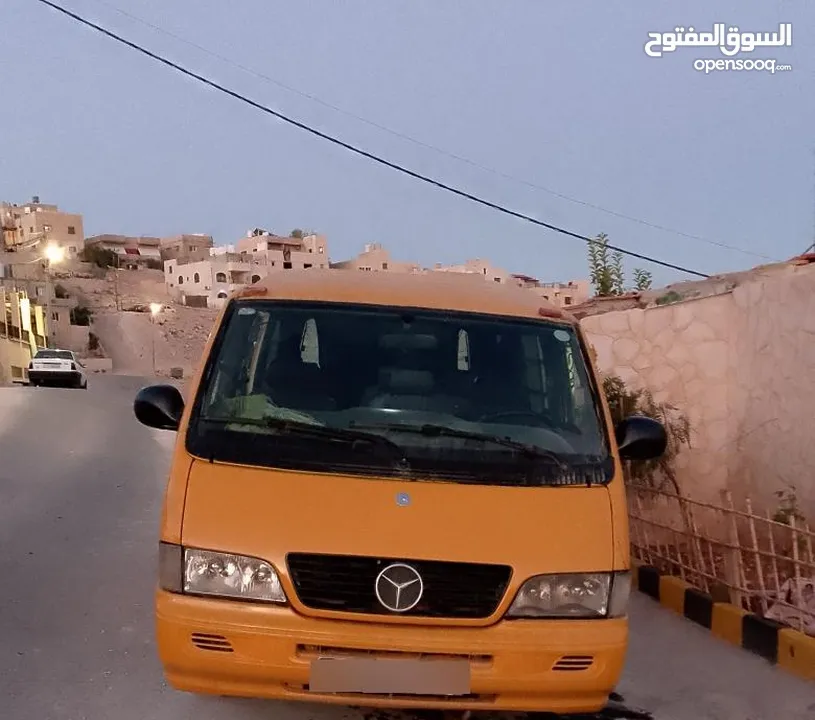 باص مرسيدس