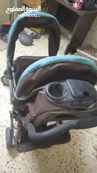 عربايه اطفال توئم للبيع بسعر ممتاز  ماركه graco