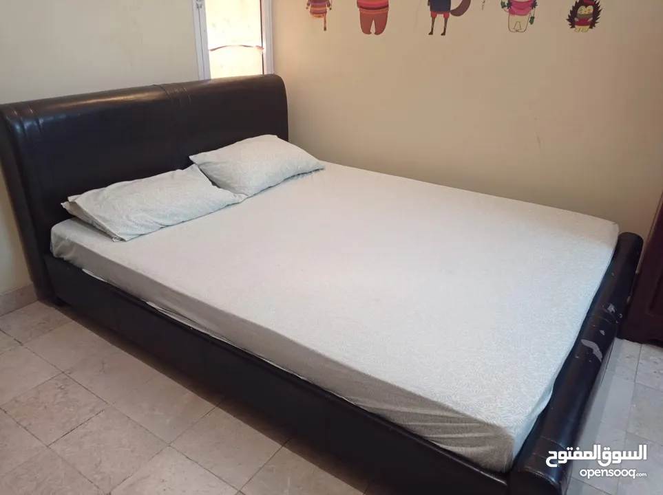 King size bed for sale