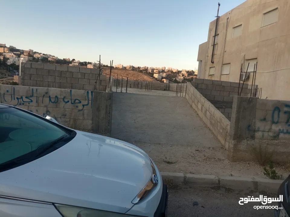 بيت عظم مستقل طابقين للبيع