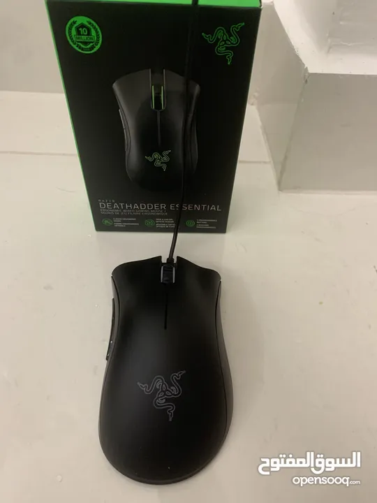 Deathadder essential (razer mouse)