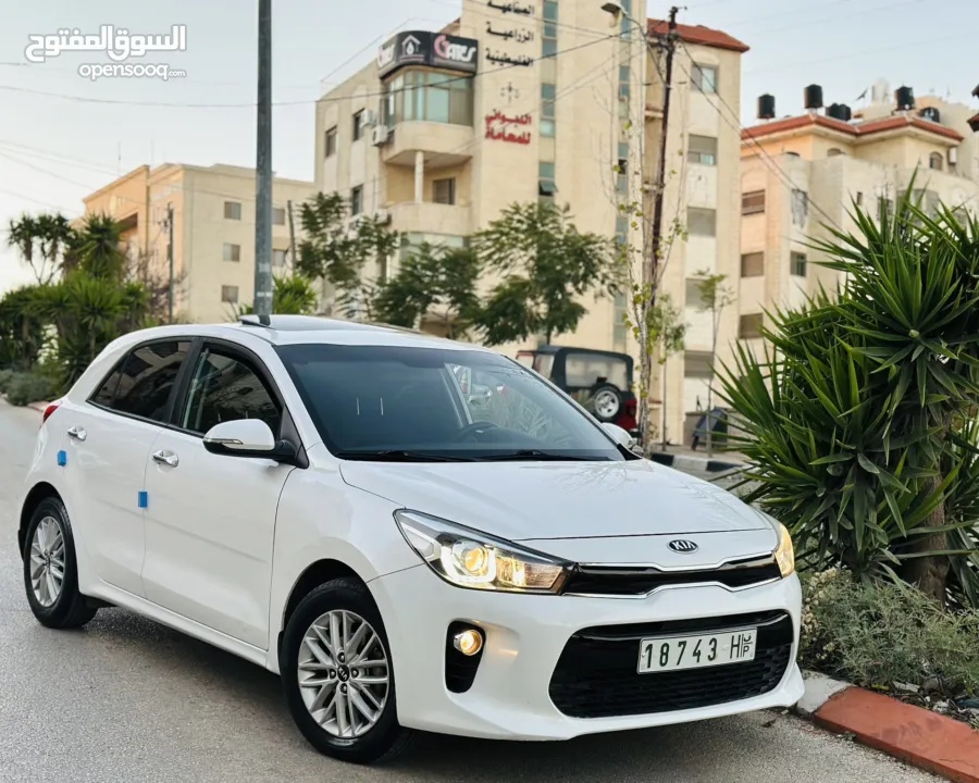كيا ريو 2019 . اوتوماتيك . اصل برايفيت . يد ثانيه . دهان شركه . ترخيص + تأمين جديد