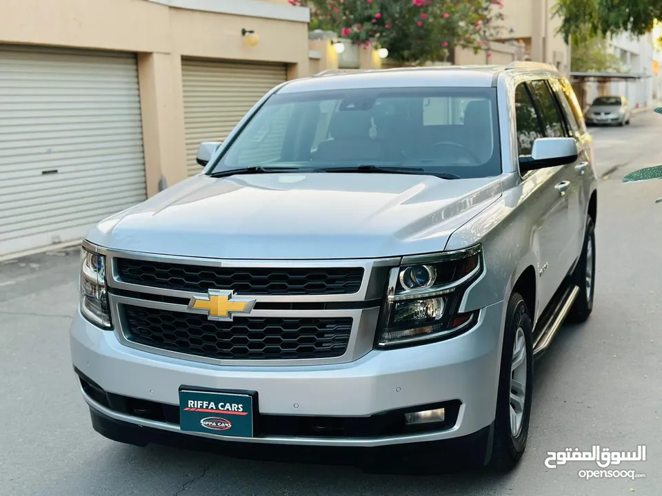 zero accident GMC Tahoe youkon well maintained excellent condition call or WhatsApp