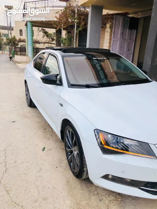 سكودا سوبيرو. لورين لكيمنت الاصل