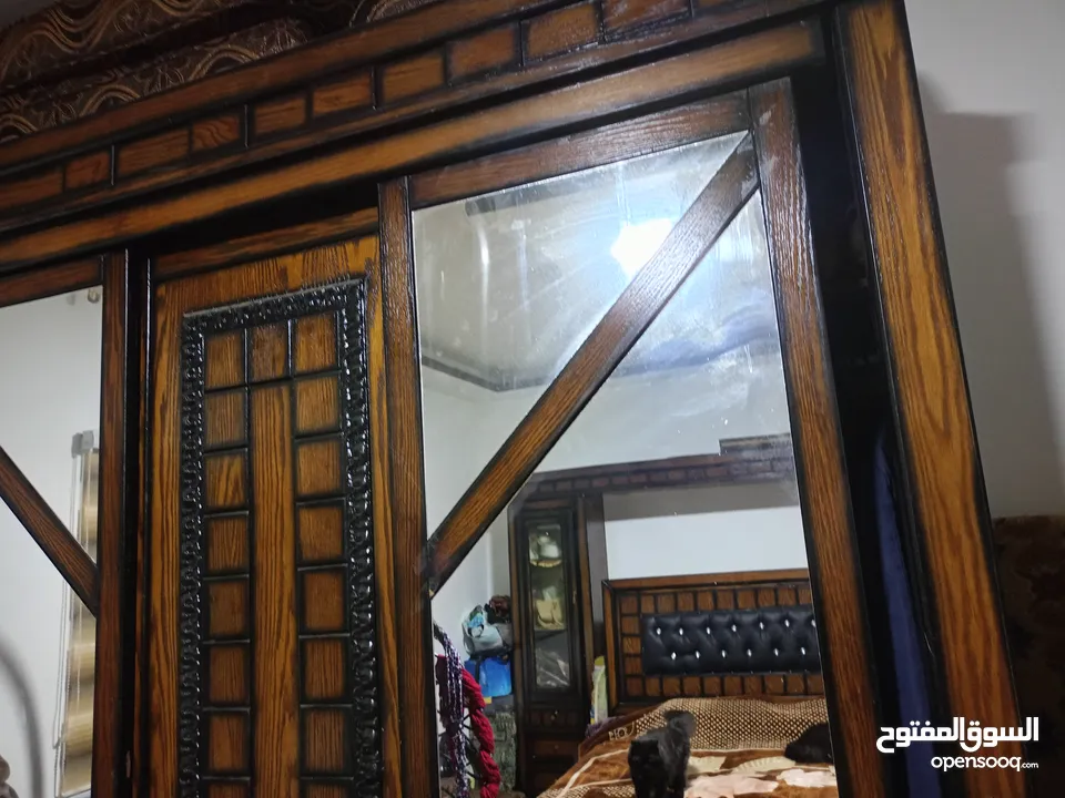 غرفه نوم شبه جديده