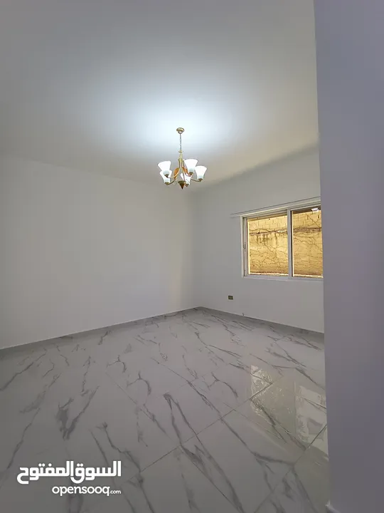من اجمل شقق عرجان , قريبة من الخدمات و من مستشفى الرويال / جميع الخدمات / طابق اول