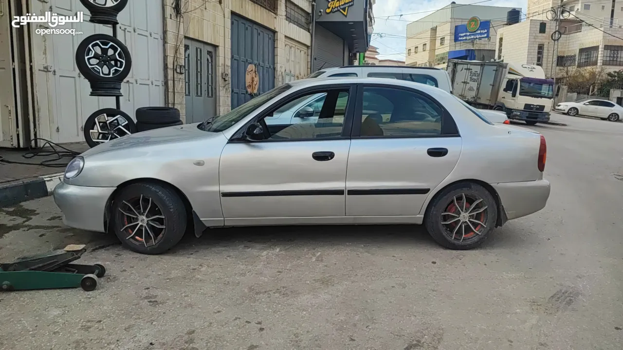 دايو لانوس 2002 اوتوماتيك بحالة ممتازة