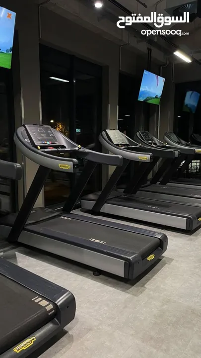 معدات جيم مستعملة بوضع جيد جدا للبيع بسعر الجملة