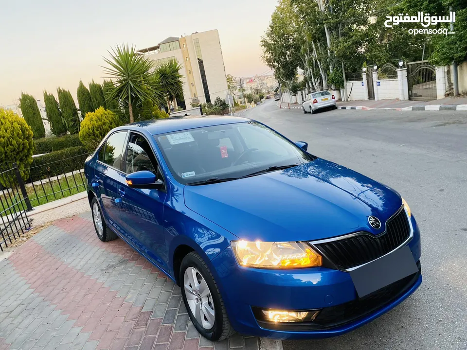 سكودا رابيد 2020 فل اوتماتك ممتازة جدا وبحالة الشركة الله يبارك لصاحب النصيب..