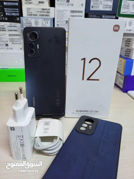 مستعمل شاومي Not 12 leit 5G رام 16 جيجا 256 أغراضة والكرتونه الأصلية متوفر توصيل