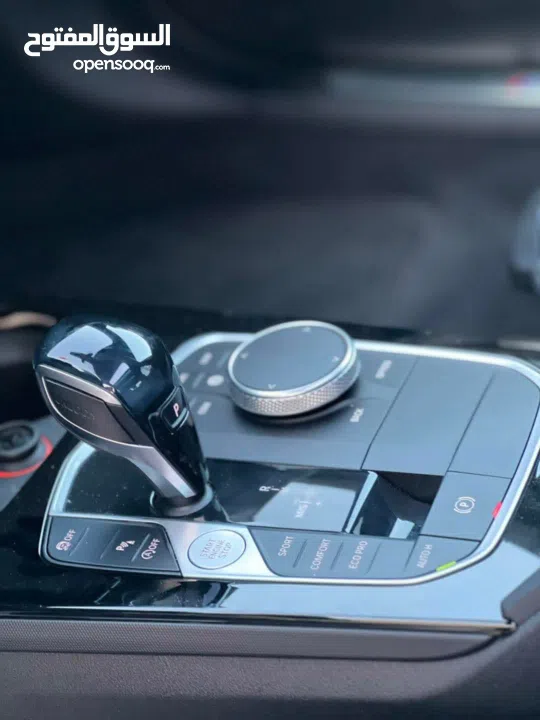 سيارة مميزة