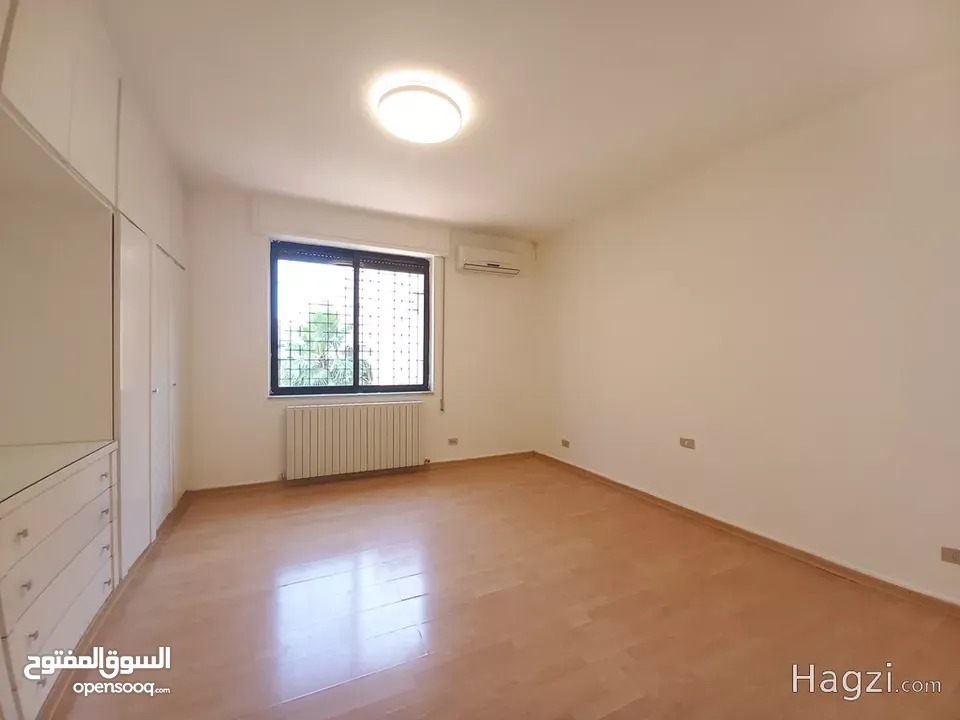 شقة شبه مفروشة للإيجار في عبدون  ( Property 32904 ) سنوي فقط