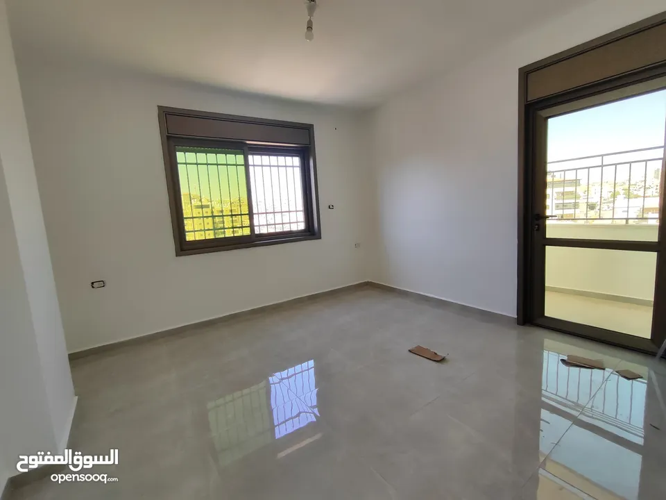شقة غير مفروشة تشطيب جديد للايجار في الماصيون قرب دوار المهندس