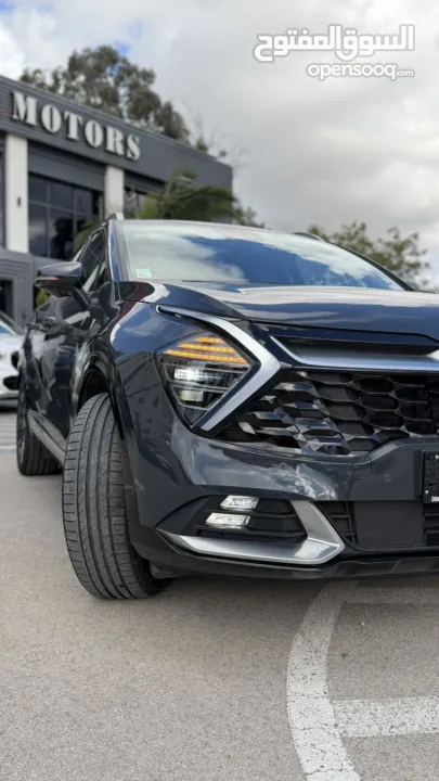 كيا سبورتاج ترخيص 2022 محرك 1600 هايبرد plug in/يقطع على الشحنه 65 كيلو متر  271 حصان