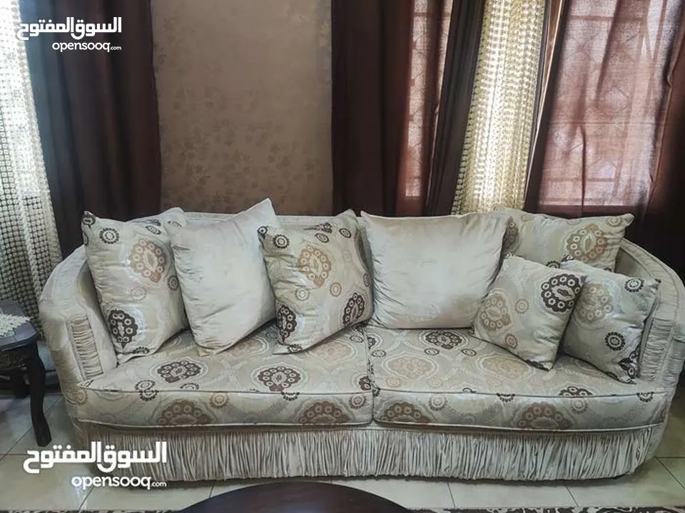 طقم كنب للبيع