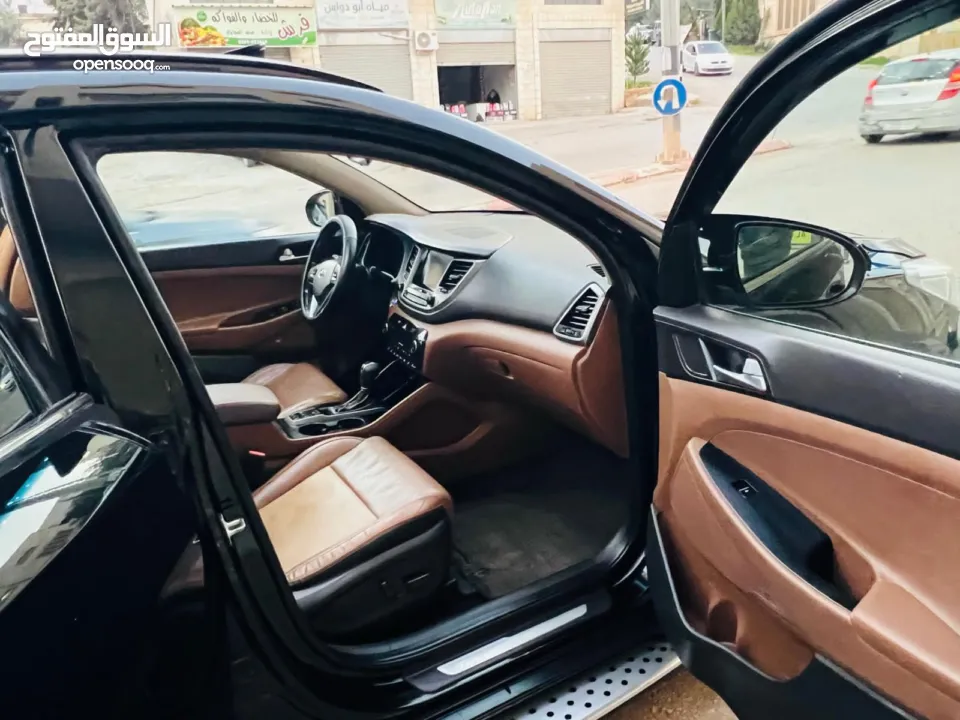 توسان 2017..ترخيص 16..فل الفل دهان شركه ماعدا قطعتين ترخيص تأمين طويل فتحه بانوراما..تشغيل بصمه