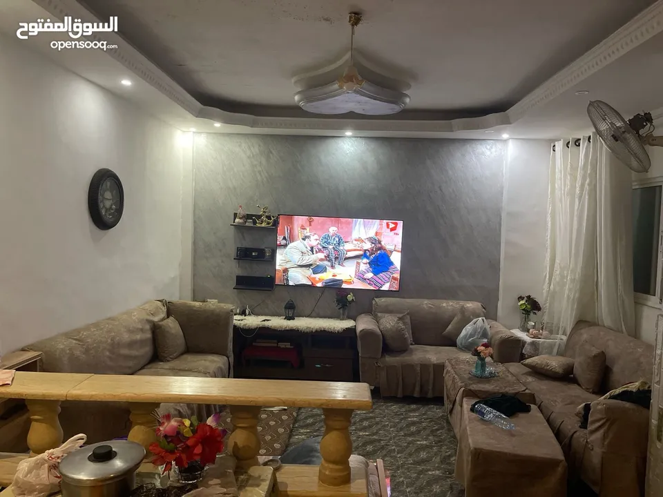 بيت للبيع طابق ثاني مع سطح