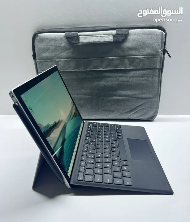 Microsoft Surface pro 7 , i5, 16gb ram, 256gb ssd