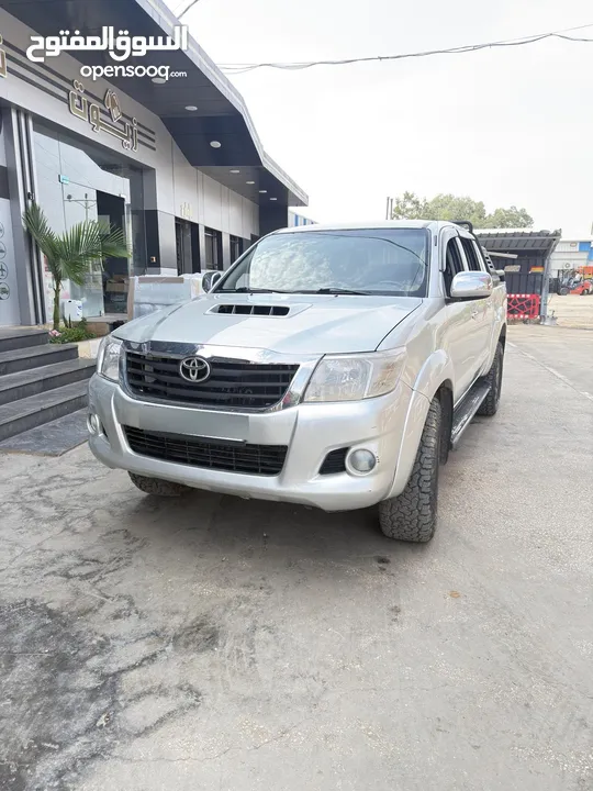 تويوتا هايلوكس 2008