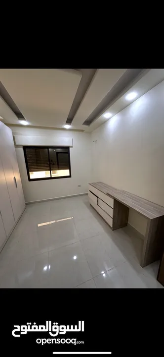 شقة جديدة غير مسكونة للبيع في طبربور مع مكيفات جداد و مطبخ راكب