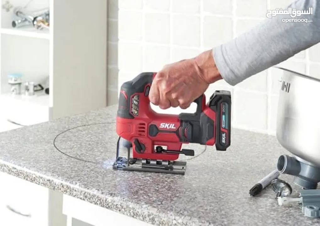 منشار كهربائي لاسلكي 20 فولت skil