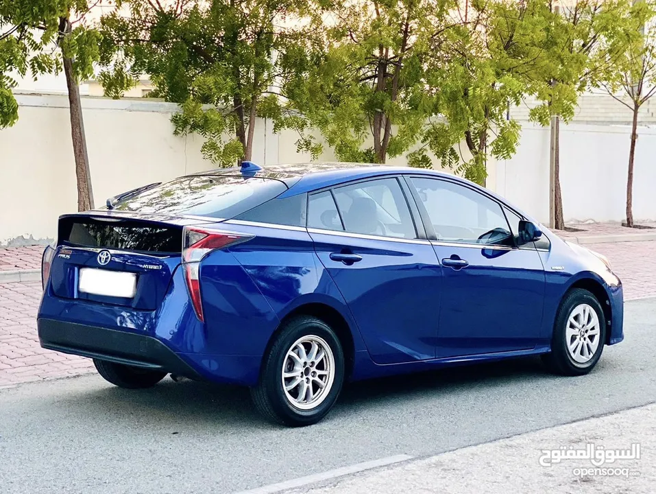 ToYoTa Prius 2017 Model/Single owner/For sale