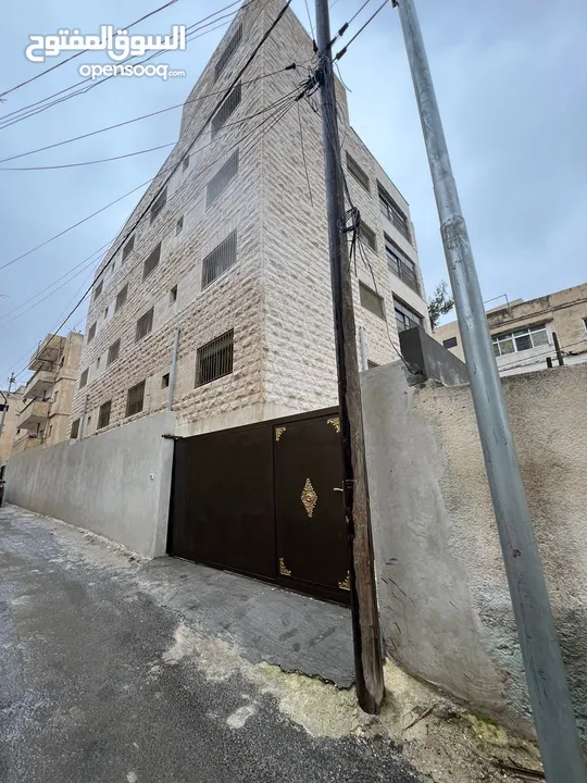شقق سكنية او استثمارية جديدة لم تسكن للبيع في صويلح  120متر مع مطبخ امريكي راكب  من المالك مباشرة.