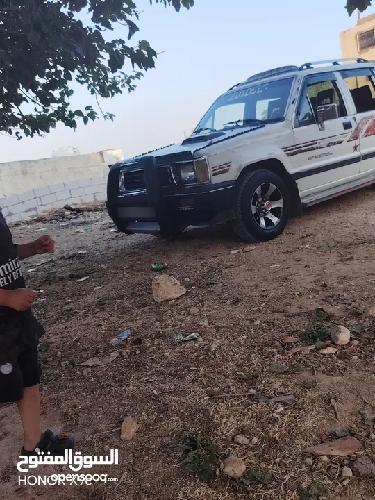 بك اب l200 للبيع