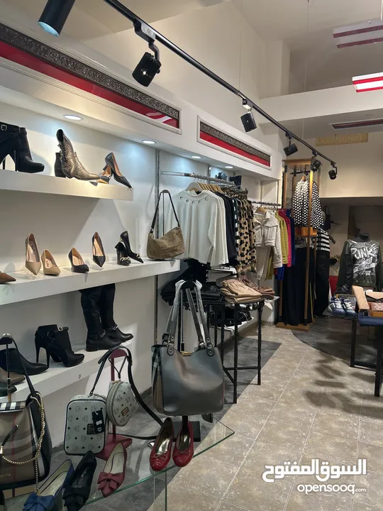 محل تجاري في وسط البلد نزله البريد