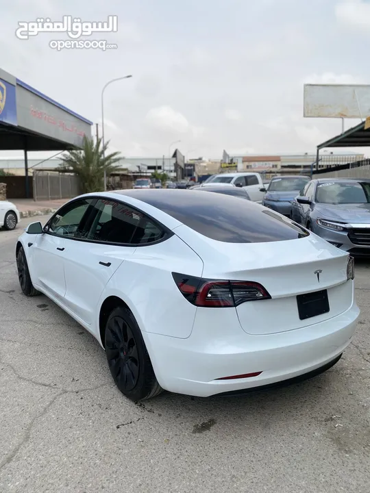 Tesla Model 3 Standard plus 2023