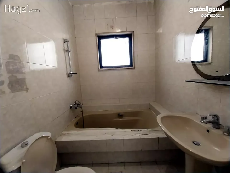 شقة طابق اول بمساحة 170 متر للبيع ( Property ID : 30498 )