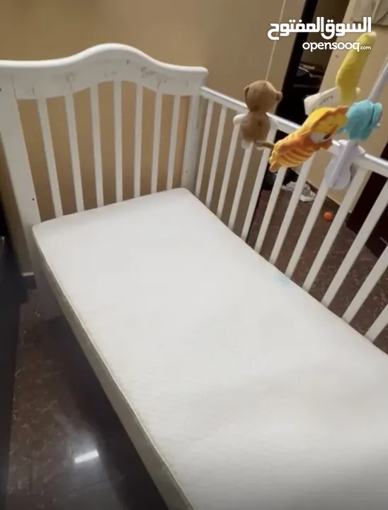 Kids cot Bed with mattress and toy from giggles junior