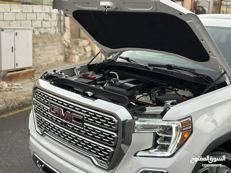 GMC SIERRA DENALI (( 2020 )) DIESEL FULL LOADED 7 JAYEED