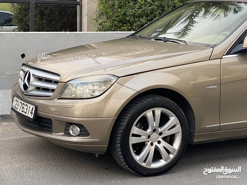 مرسيدس c200 2008  فل مع الفتحه     اضافات مميزه فتحه/برادي كهرباء/حساس