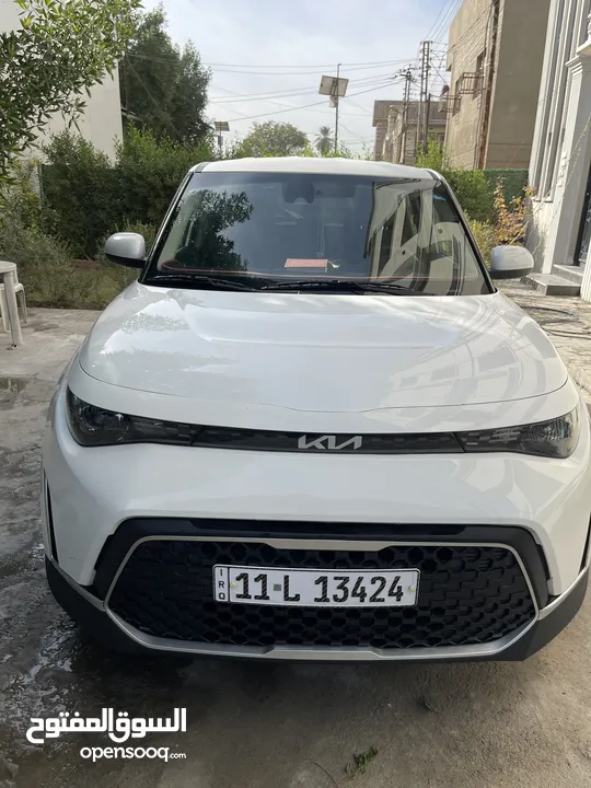 Kia Soul 2023 بدون صبغ