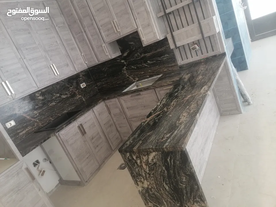رخام وجرانيت كوارتز بسعر حرق
