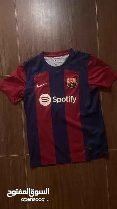 تي شيرت برشلونة لموسم 2023/2024 براند نايك nike