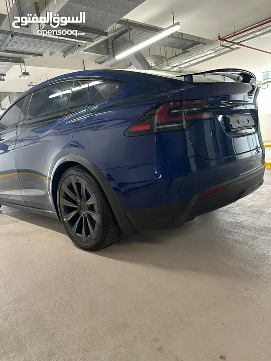 Plaid Tesla model X 2024