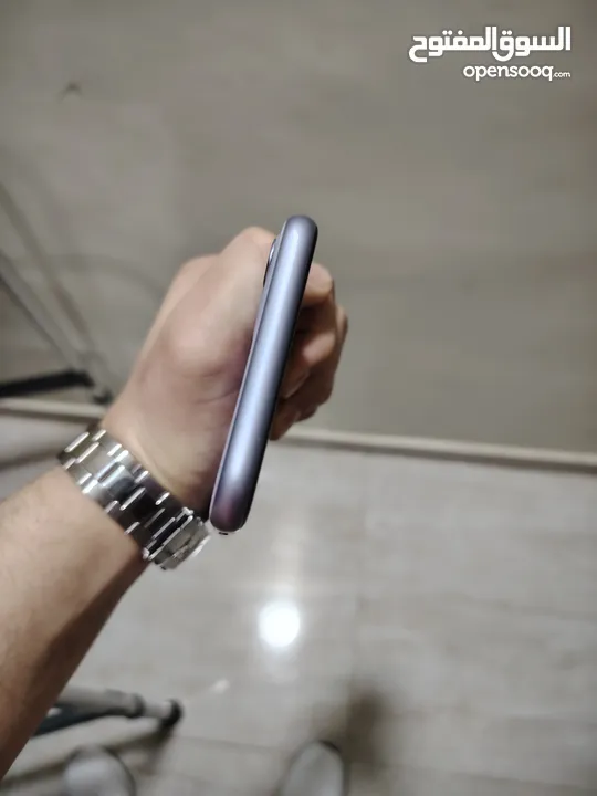 ايفون 11عادي