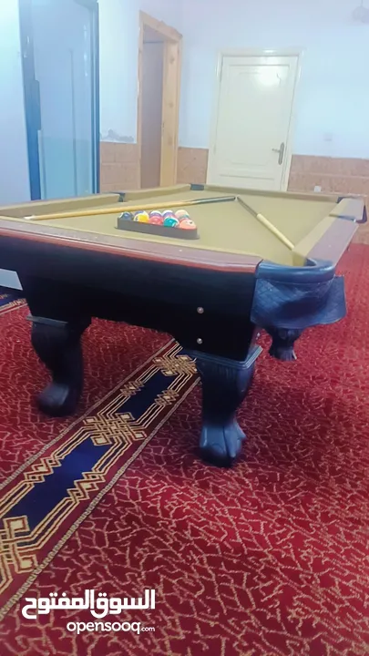 طاولة بلياردوا استعمال بسيط في حالة الوكالة..7.5 قدم....
