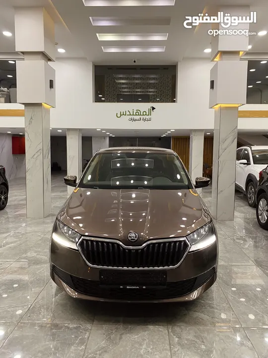 سكودا فابيا اوتوماتيك .. ترخيص 2019 .. لون بني مميز