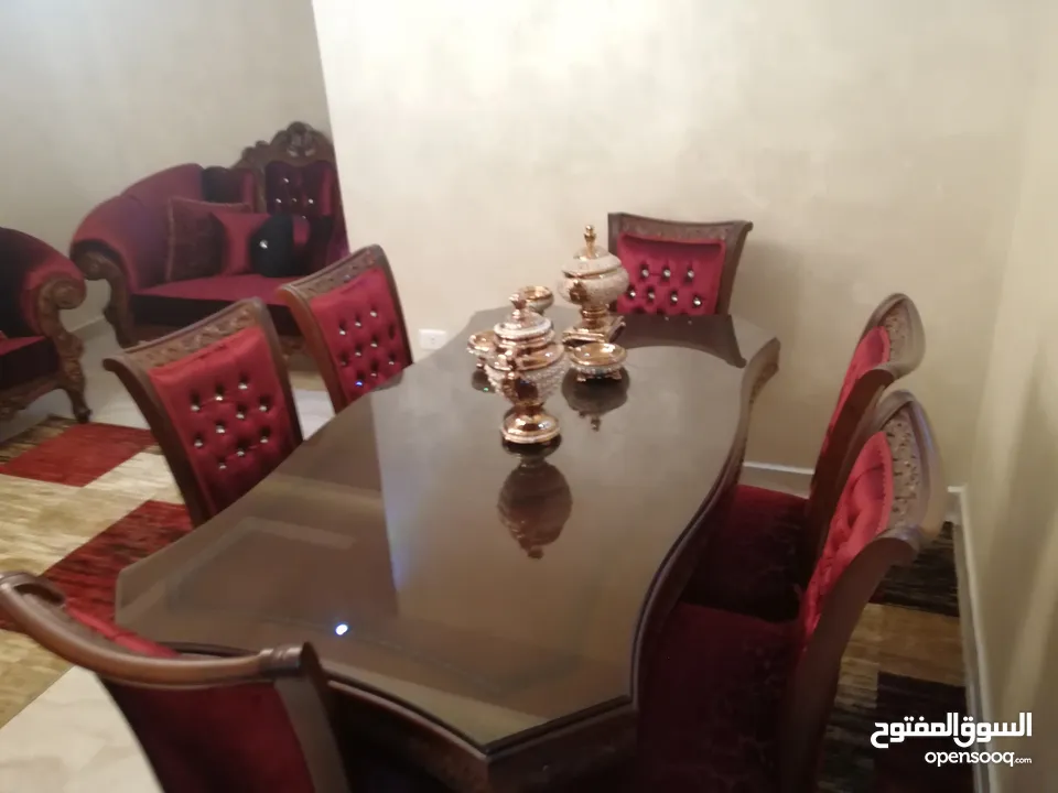 شقة جنوبية غربية للبيع شبه جديدة في طبربور -طارق شارع رطب قلبك