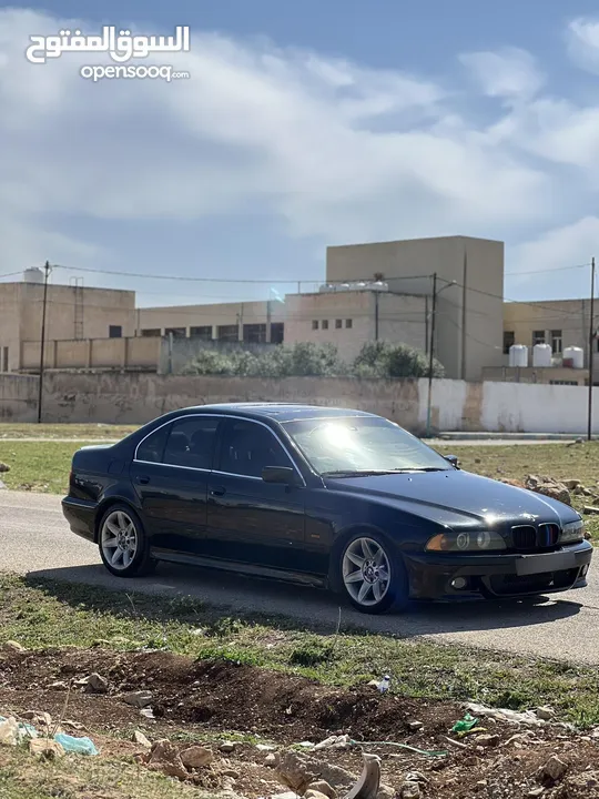 Bmw 520i e39 بي ام دبليو دب جير عادي الرجاء التواصل على رقم بالاعلان  ا2003